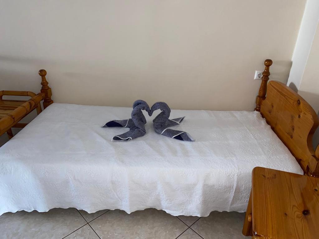 מאראת'וקאמפוס Katinas Apartments מראה חיצוני תמונה